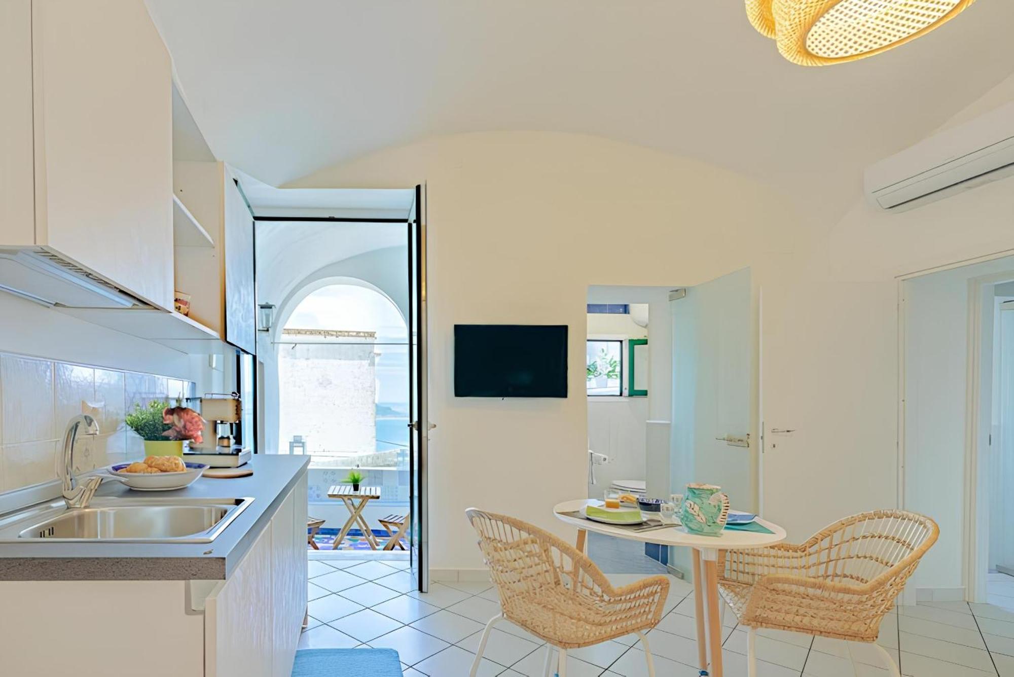 Raito Guest House - Amalfi Coast Vietri 外观 照片